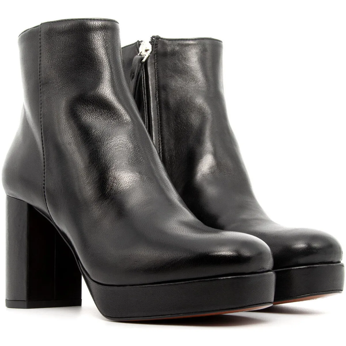 22388 PIATA NAPPA BLACK