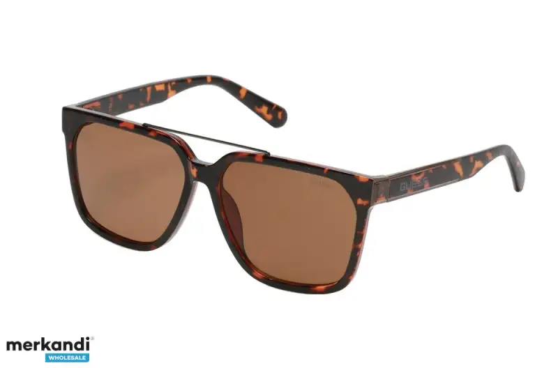 Adivina nuevos modelos de gafas de sol para mujer y hombre
