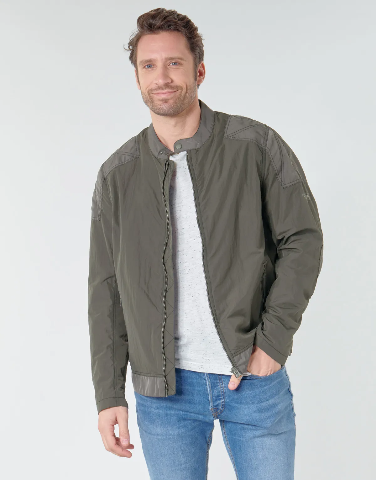 AIGLE