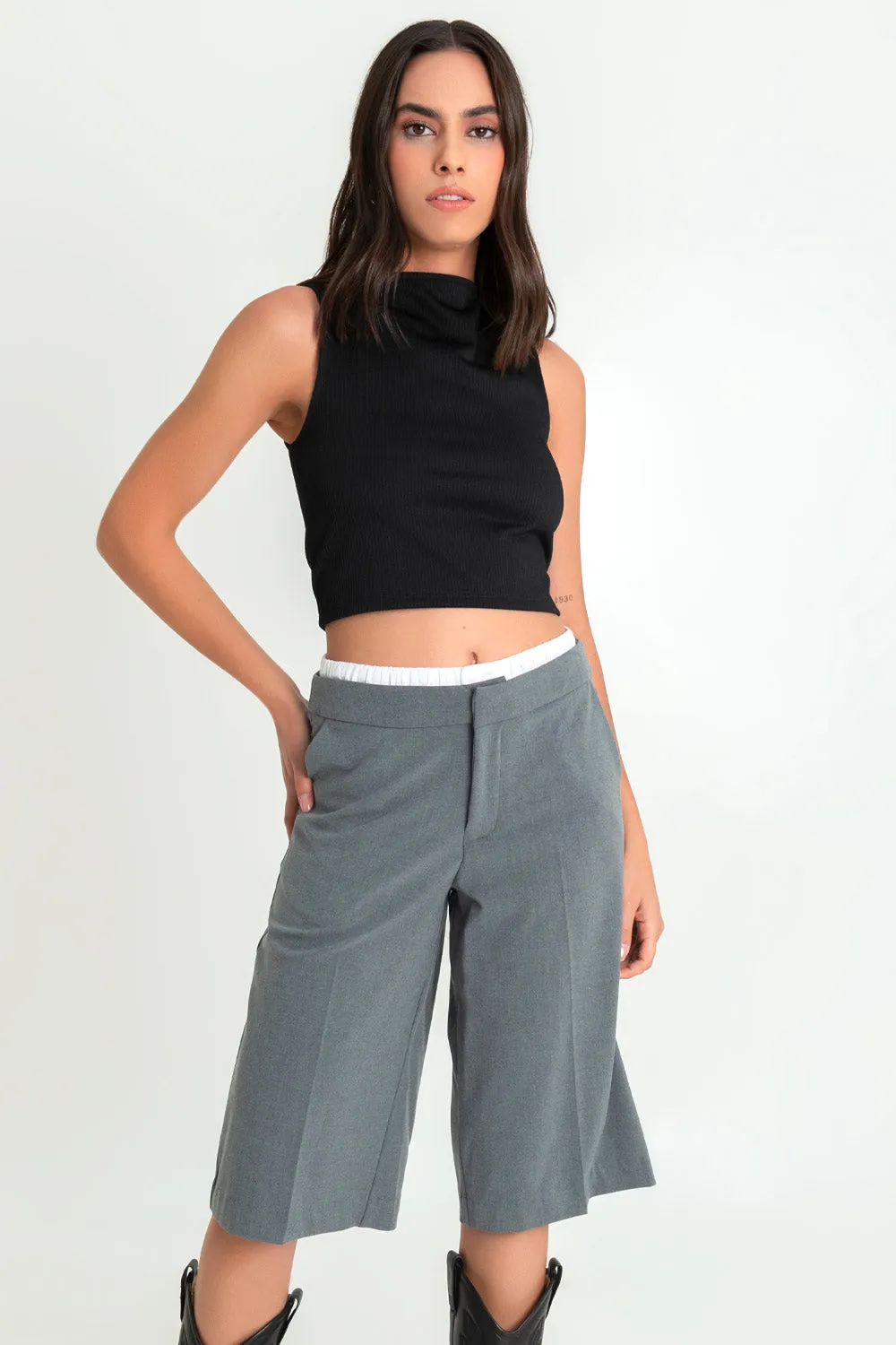 Bermuda tailoring fit recto boxer en contraste