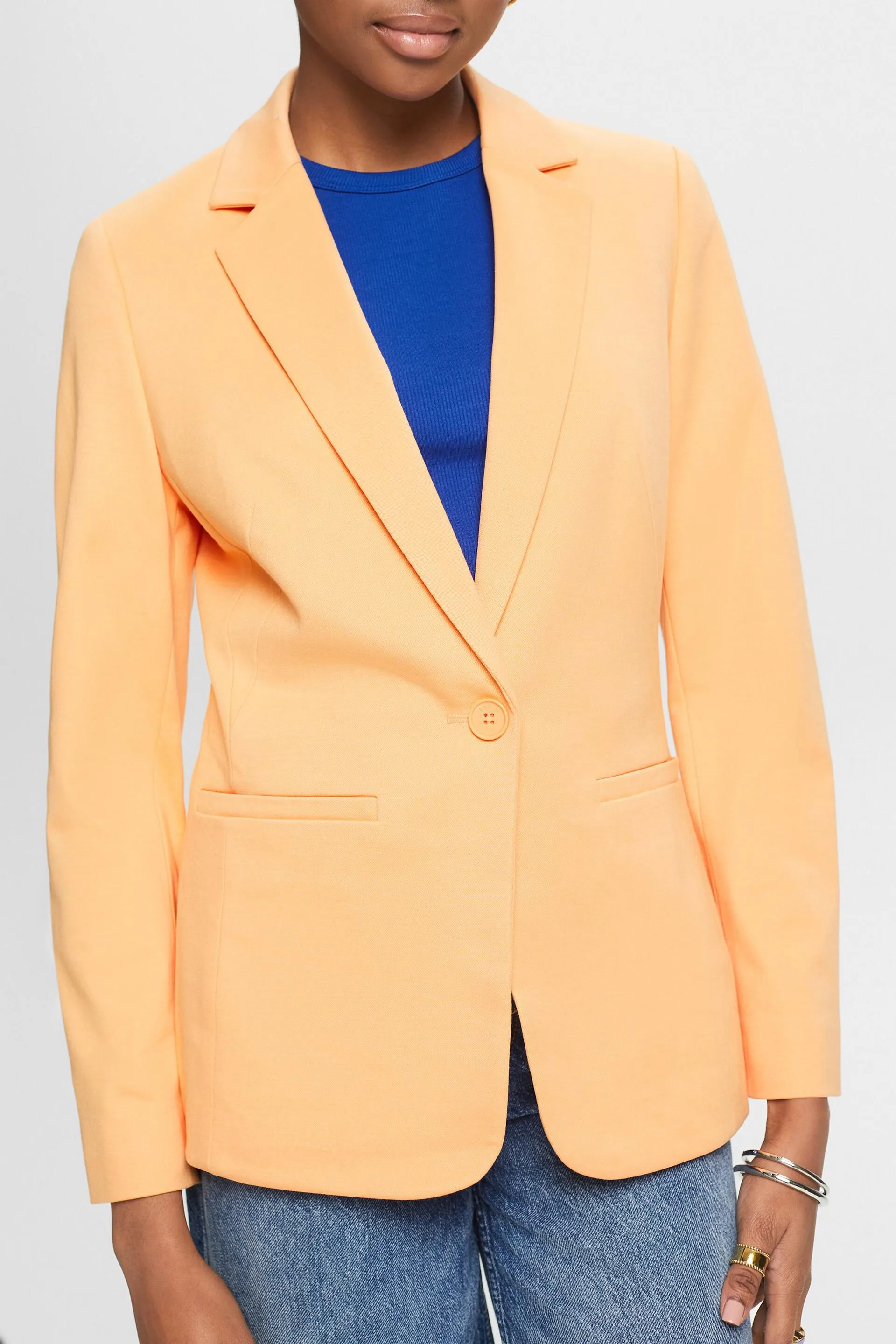 Blazer de punto con botonadura simple