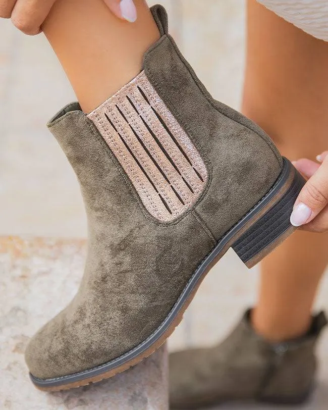 BOTINES DE MUJER ESTILO CHELSEA EN COLOR CAQUI  BLONDIE
