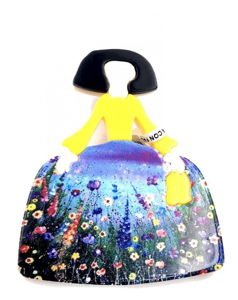 BROCHES DE MENINAS BONITAS CON FALDA DE FLORES