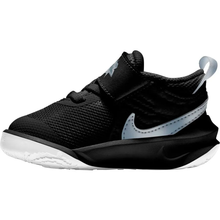  Calzado básquet Nike Team Hustle D 10 (Td)