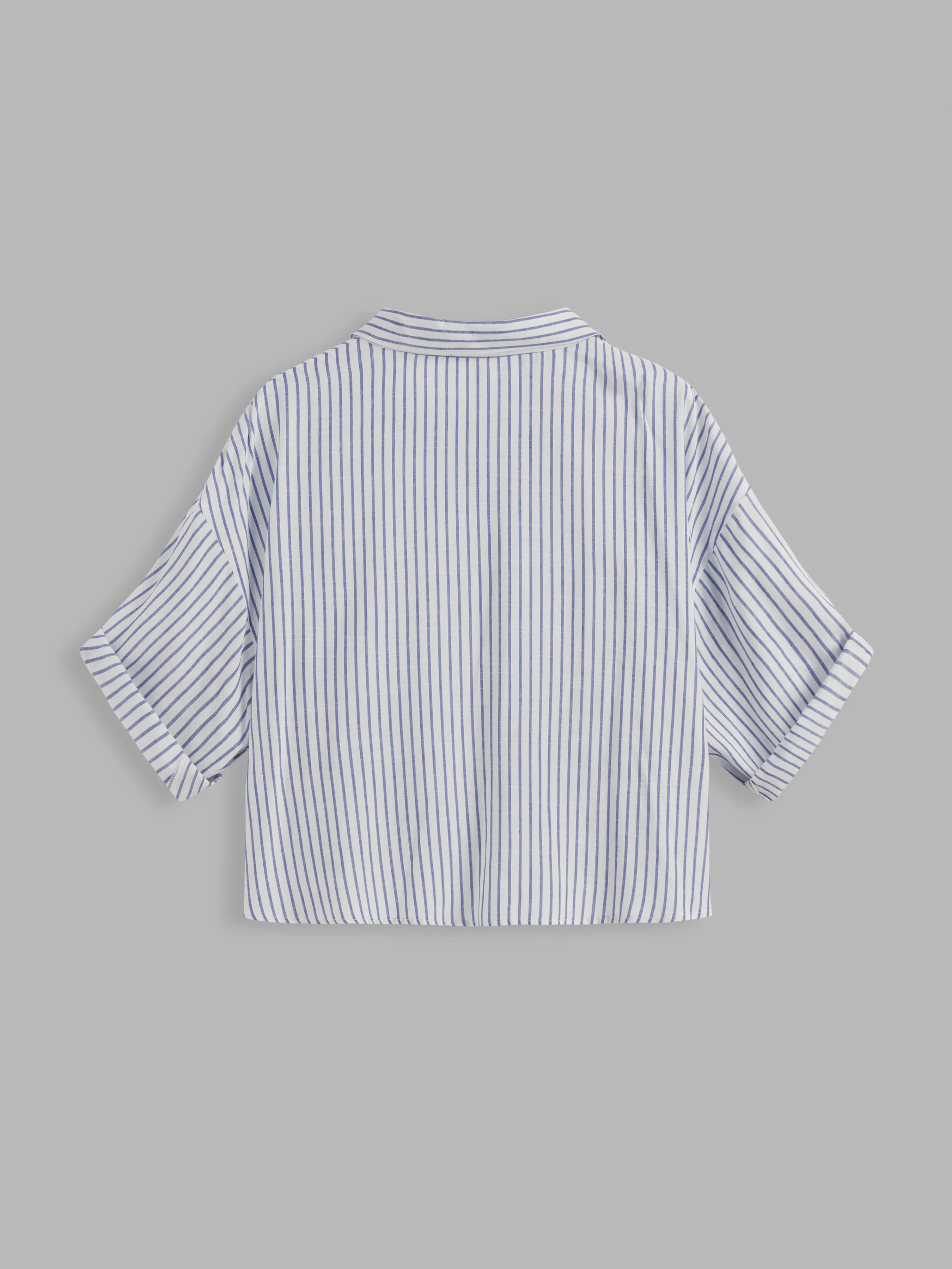 Camisa a rayas con cuello y manga media enrollable Curvy