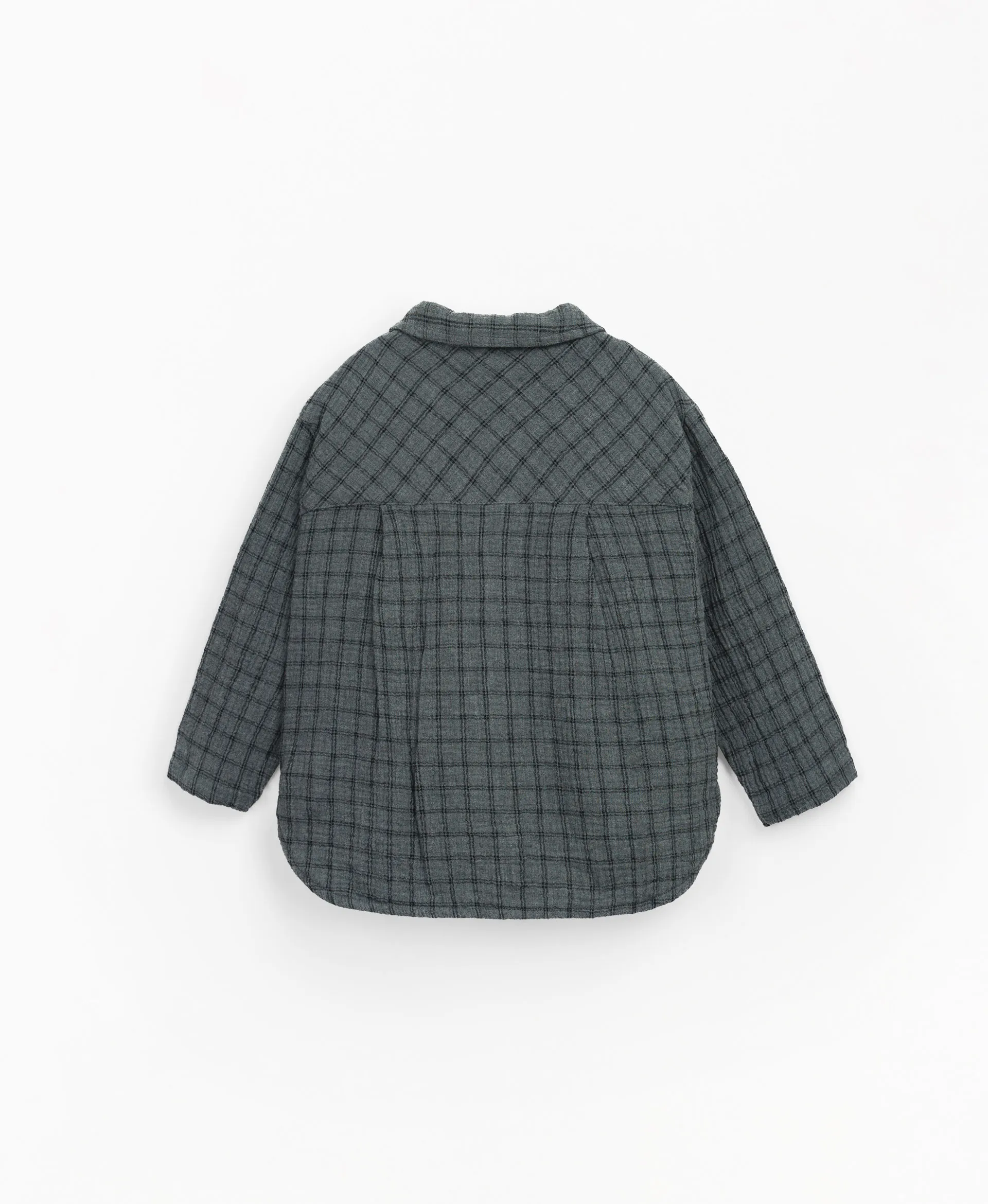 Camisa de tela con abertura de botones de coco | Mother Lúcia