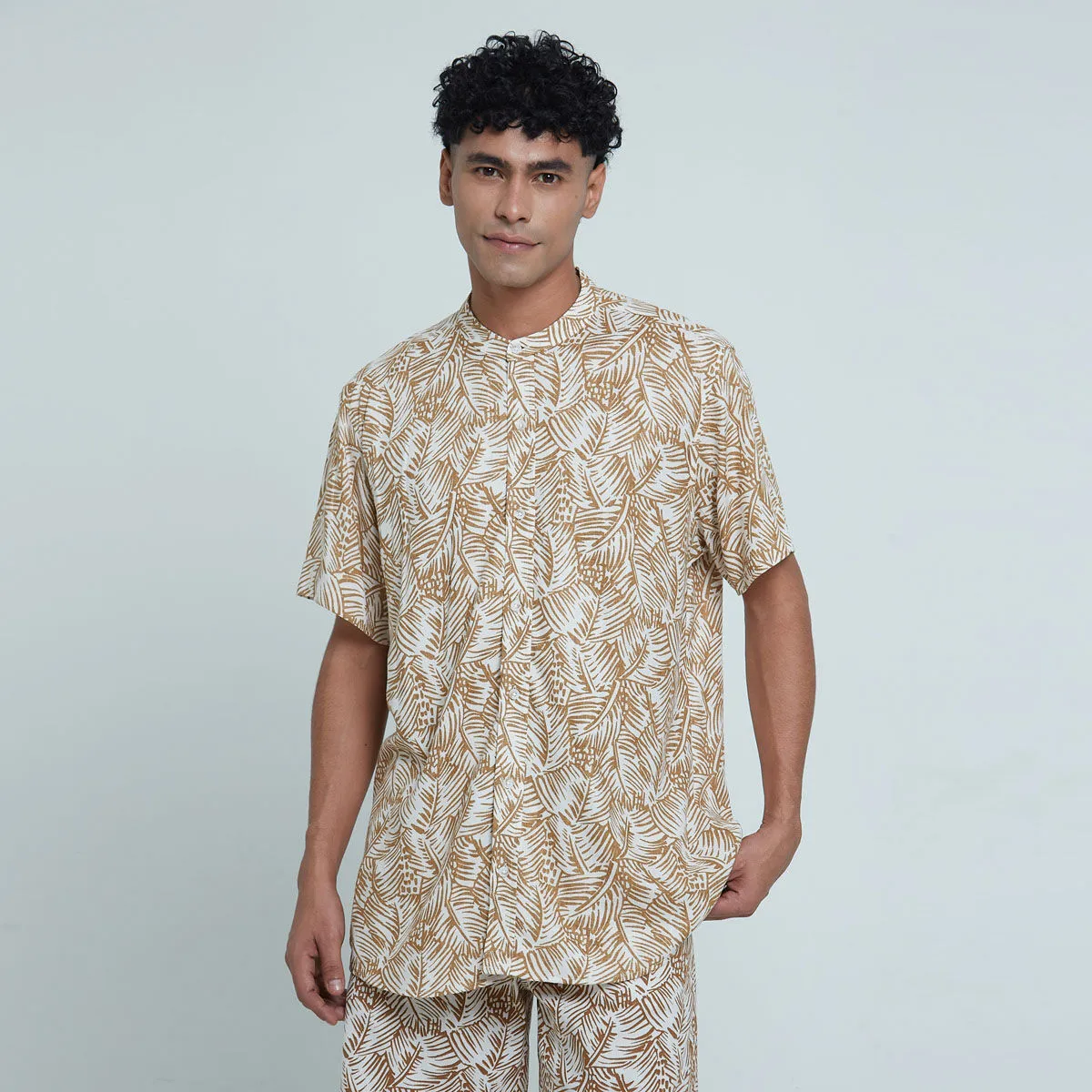 Camisa Estampada Con Cuello Mao