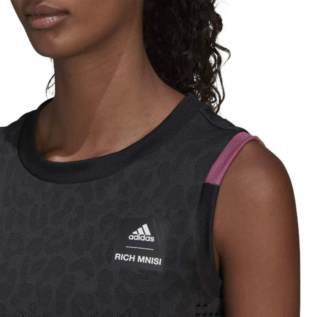 Camiseta Adidas Rich Mnisi Negro | Adidas