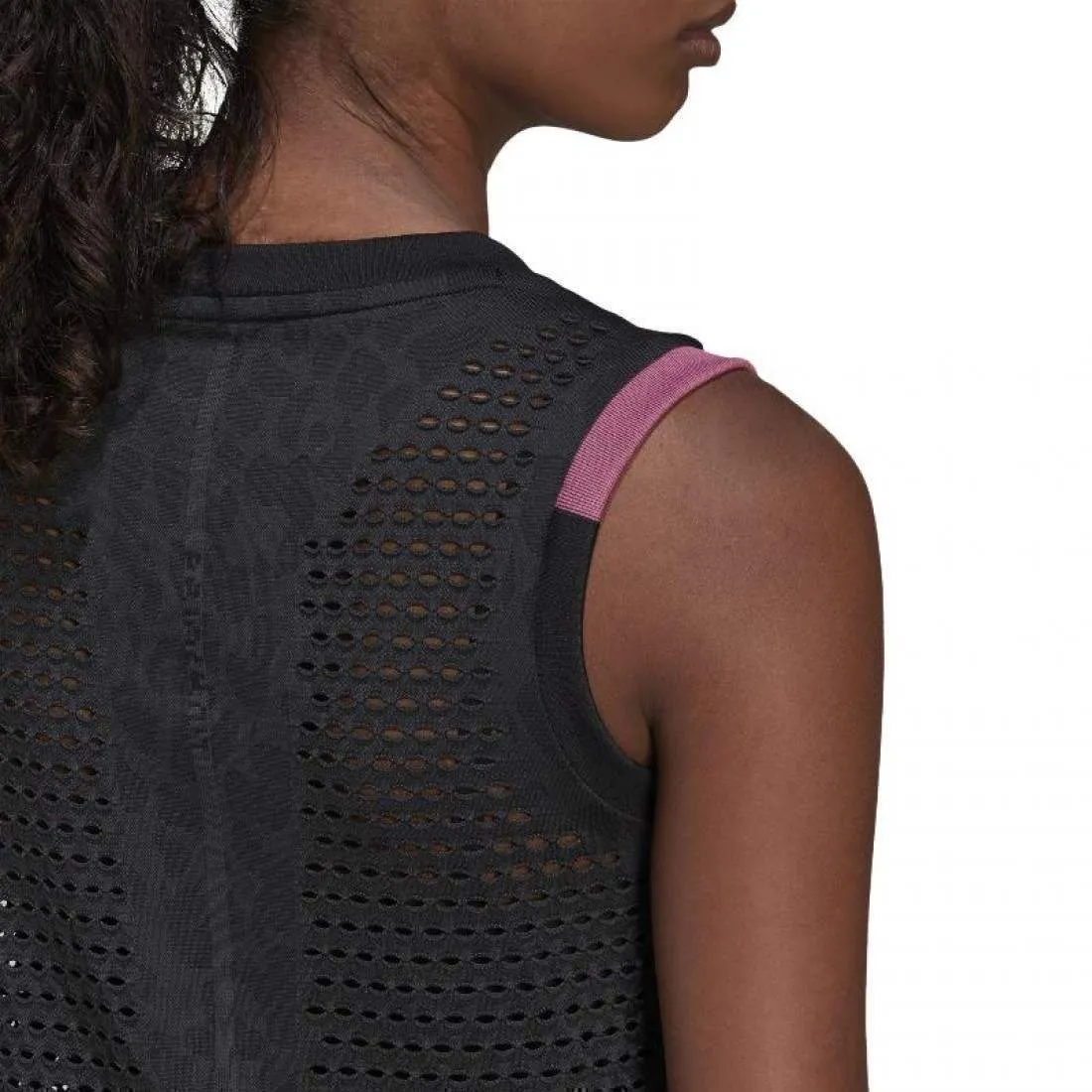 Camiseta Adidas Rich Mnisi Negro | Adidas