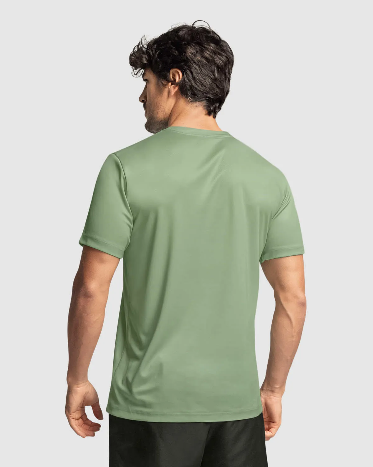 Camiseta deportiva masculina semiajustada de secado rápido