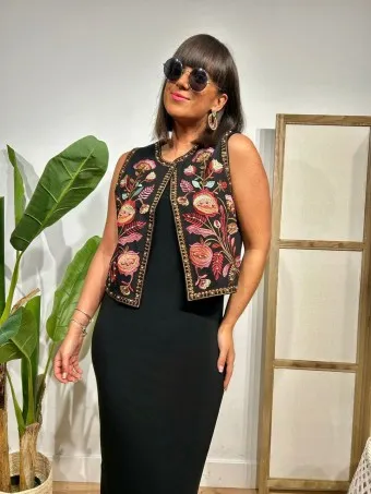 Chaleco Bordado Tachas RONACHY Negro