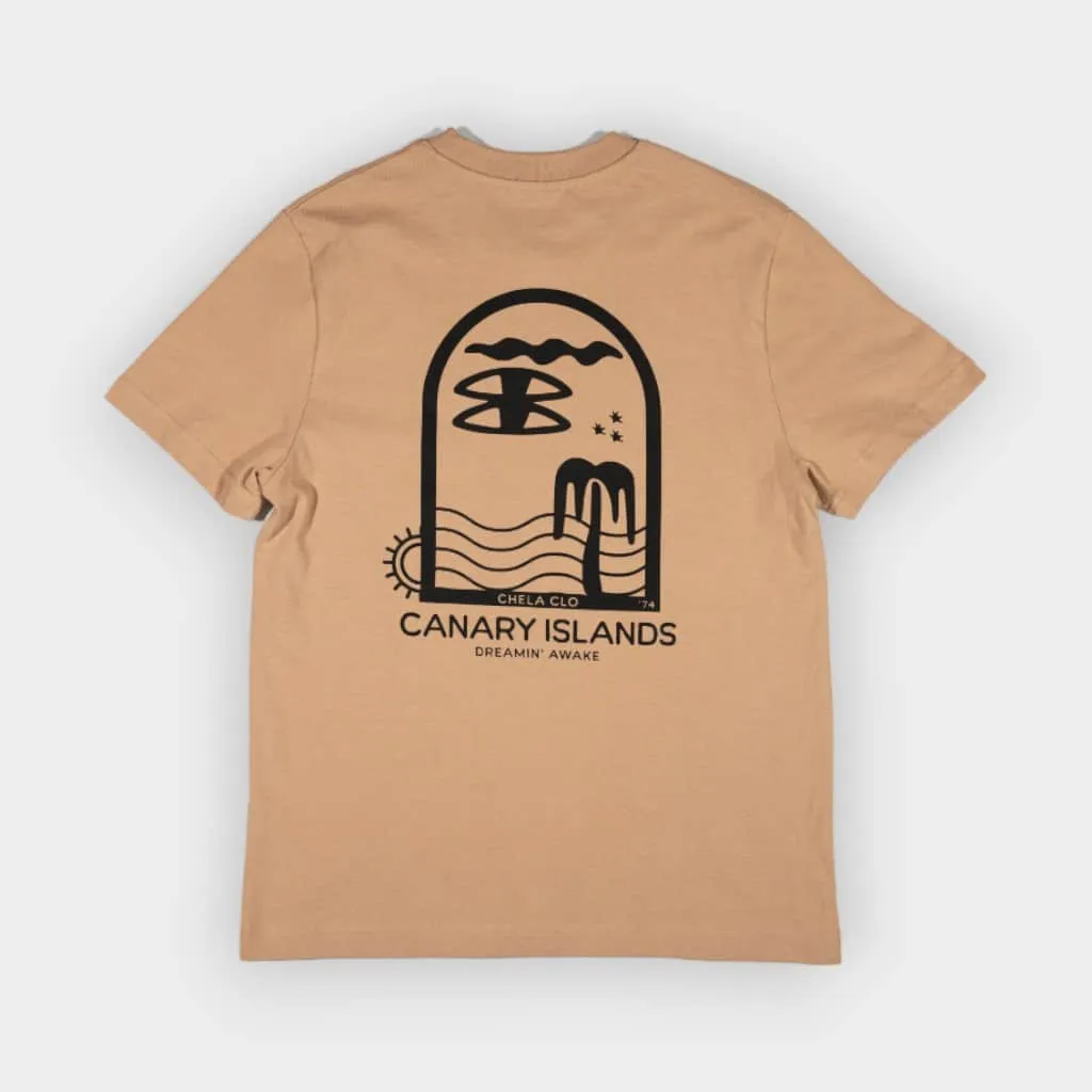 Chela Clo – Camiseta Dreamin awake latte
