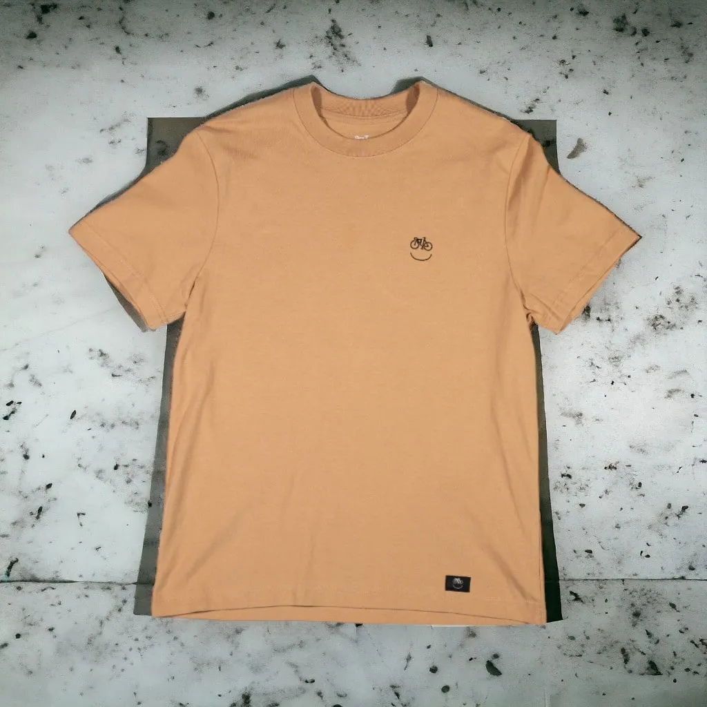 Chela Clo – Camiseta Dreamin awake latte