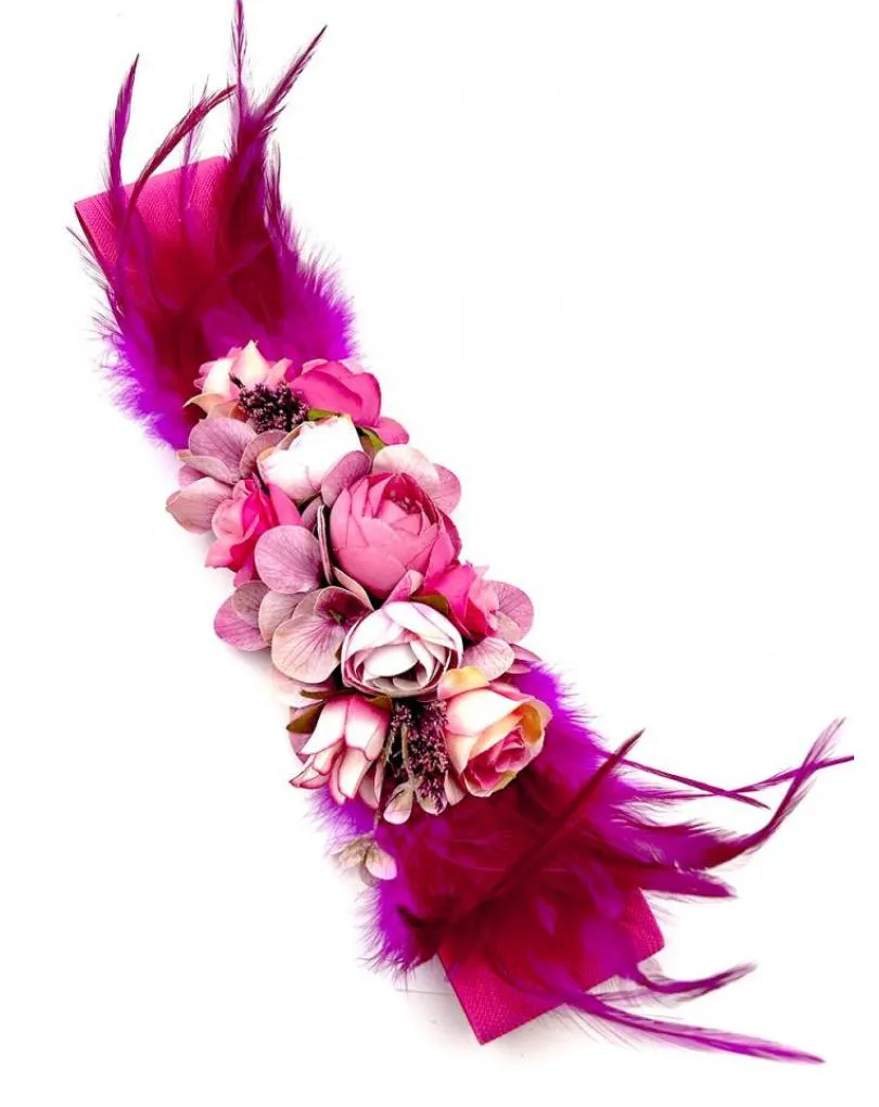 CINTURONES MUJER FUCSIAS BUGMABILIAS CON FLORES Y PLUMAS PARA INVITADAS DE BODAS