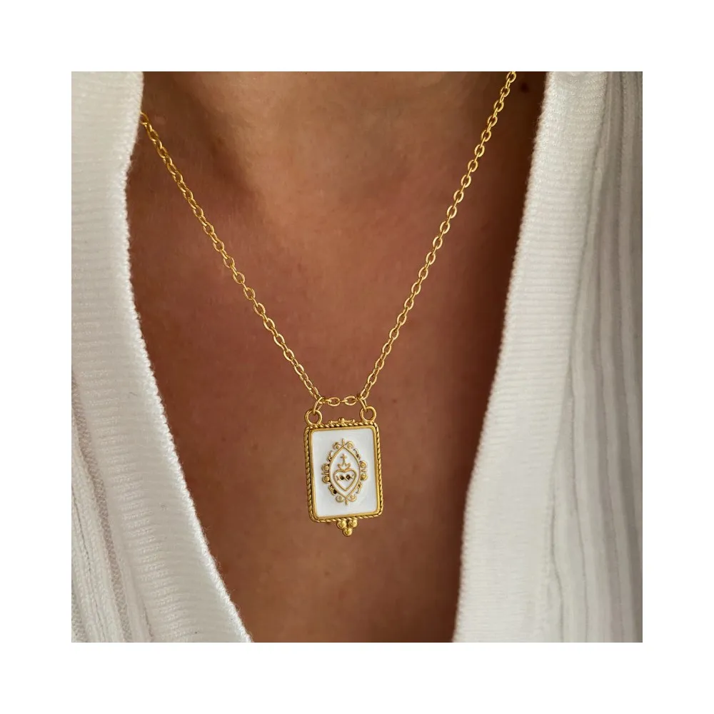 Collar Sagrado Corazón Blanco Oro