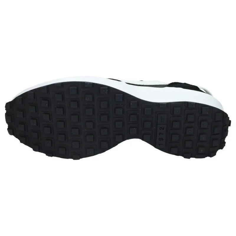 DH9523 002 NIKE WAFFLE DEBUT color NEGRO