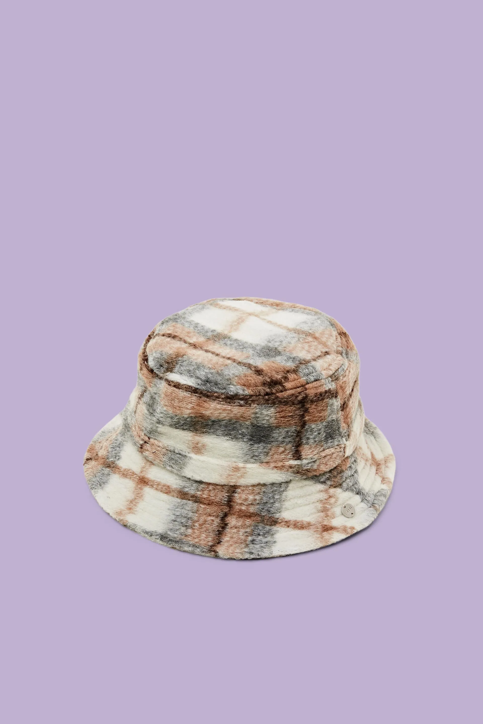 Gorro de pescador a cuadros con tejido cepillado