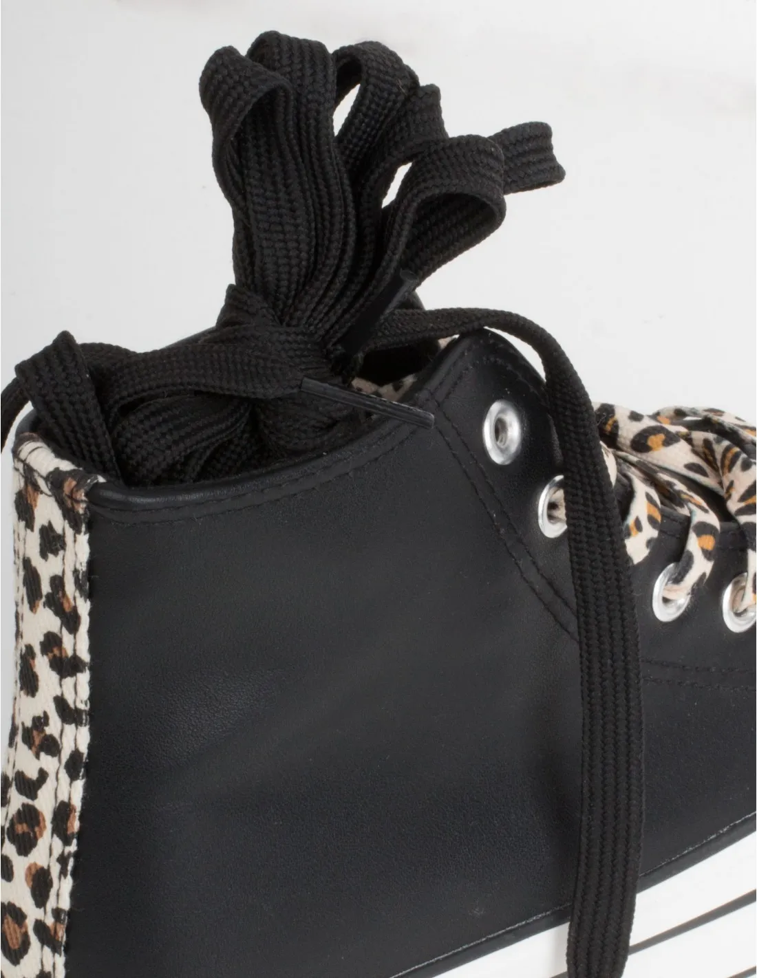 MUSTANG Zapatillas Altas Negras Leopardo