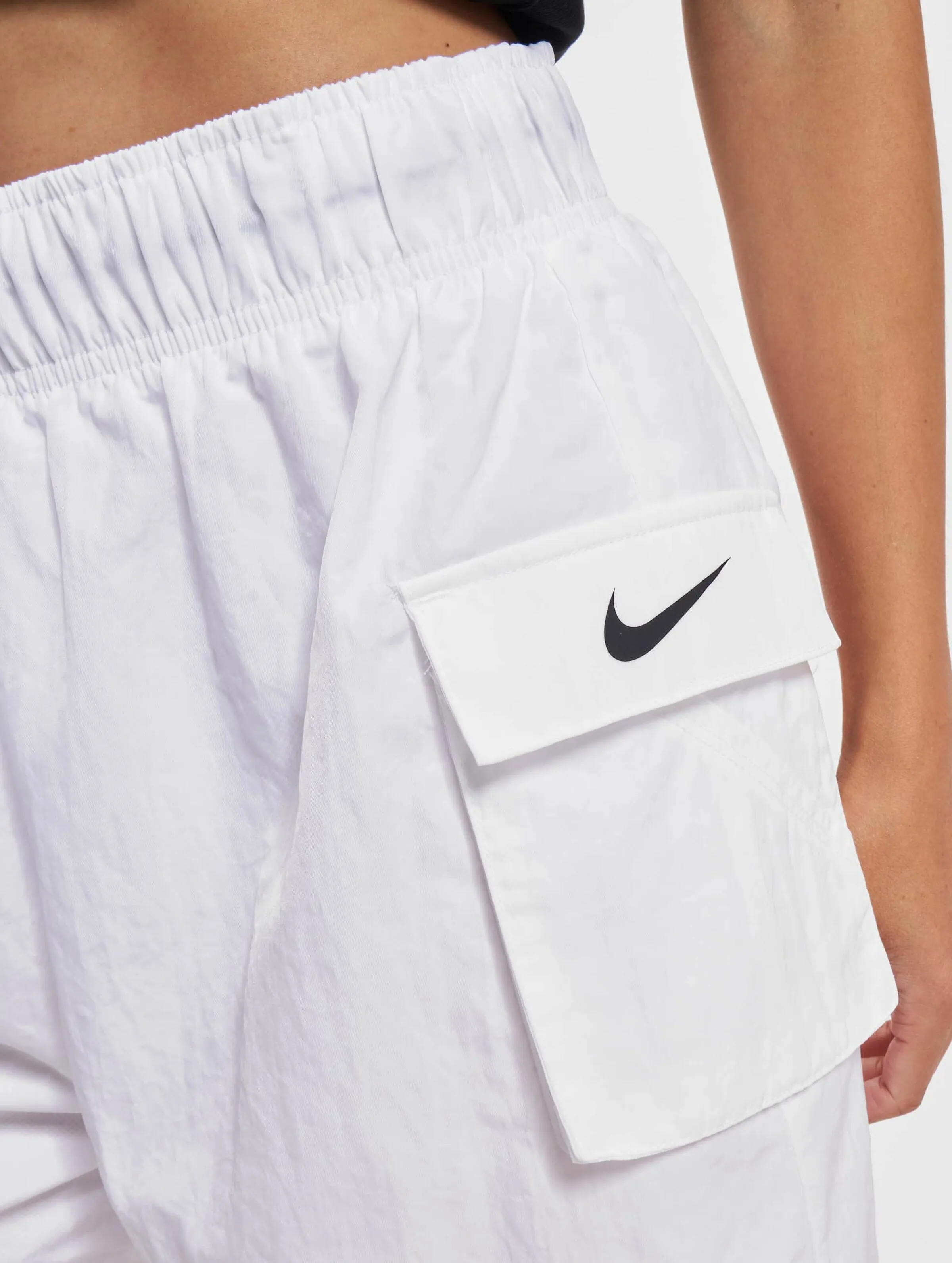Nike Essential Woven Hr