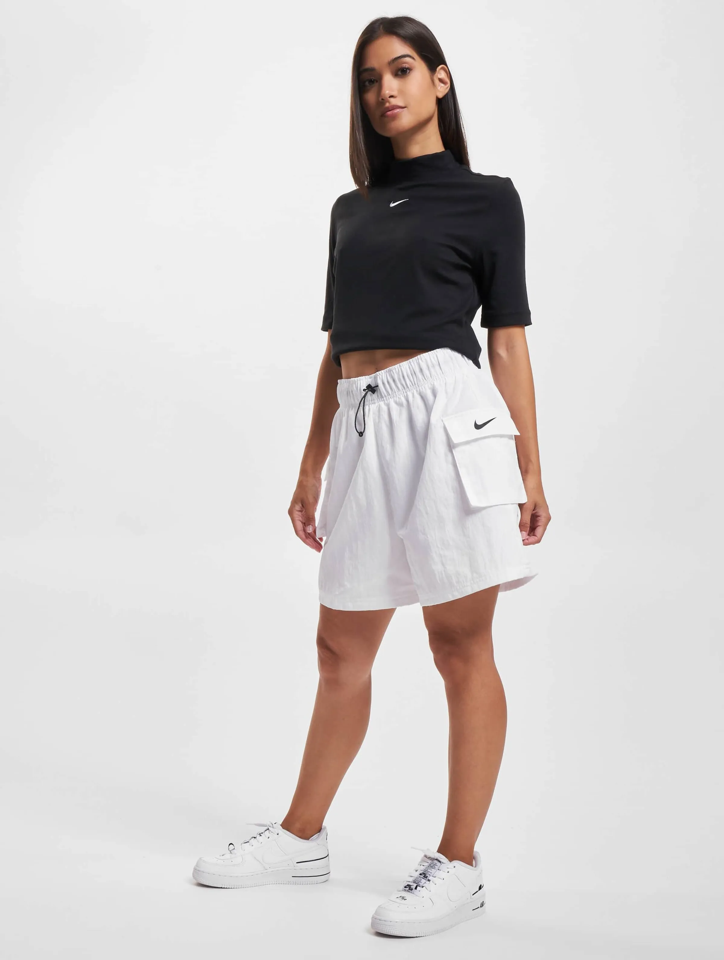 Nike Essential Woven Hr