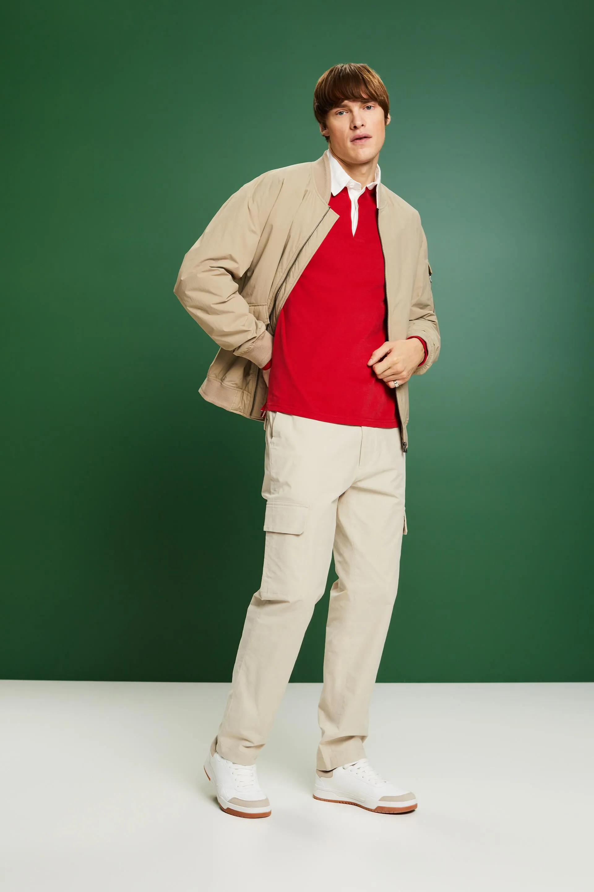 Pantalones cargo con perneras rectas