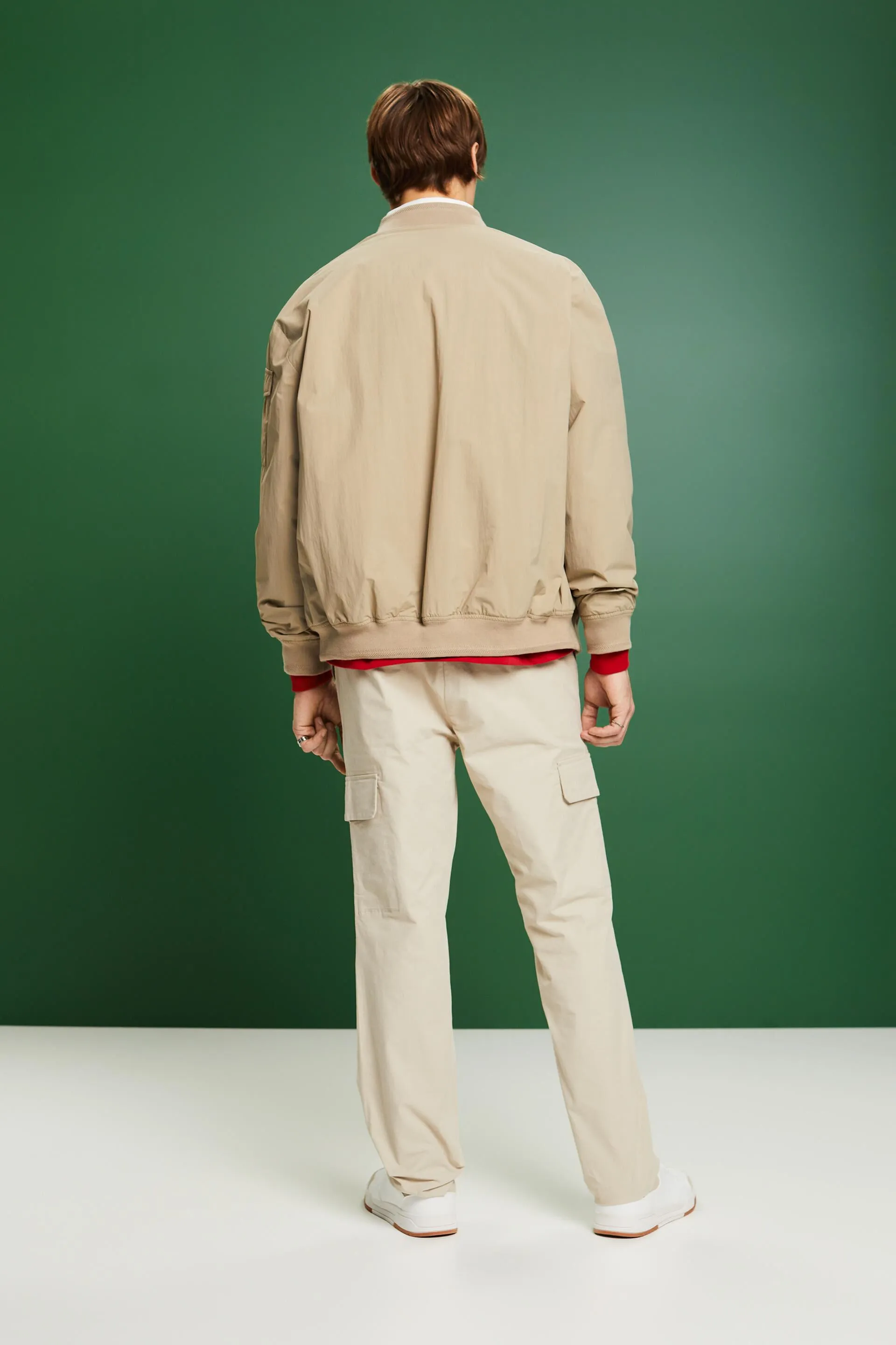 Pantalones cargo con perneras rectas