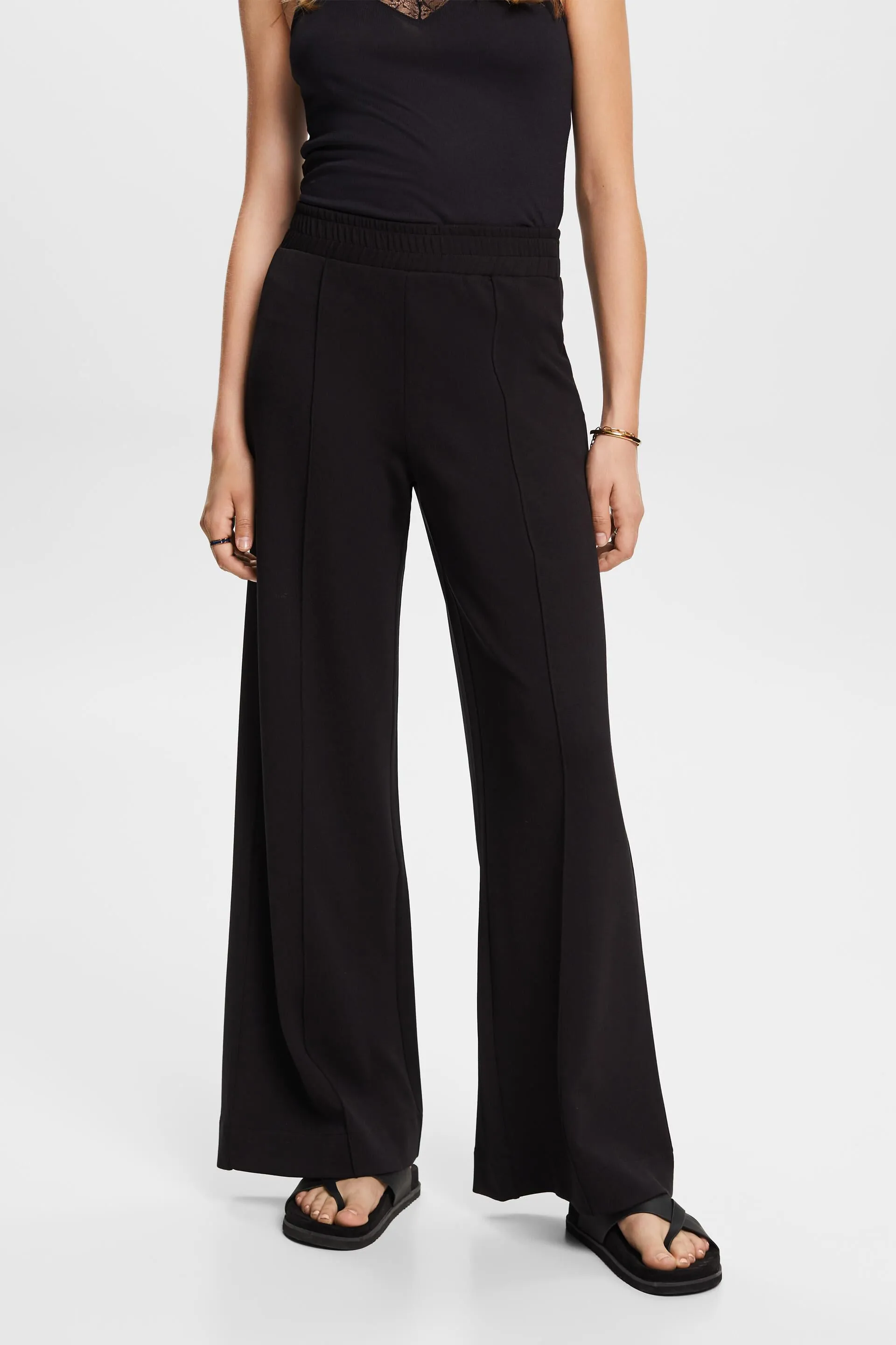 Pantalones de punto con pernera ancha