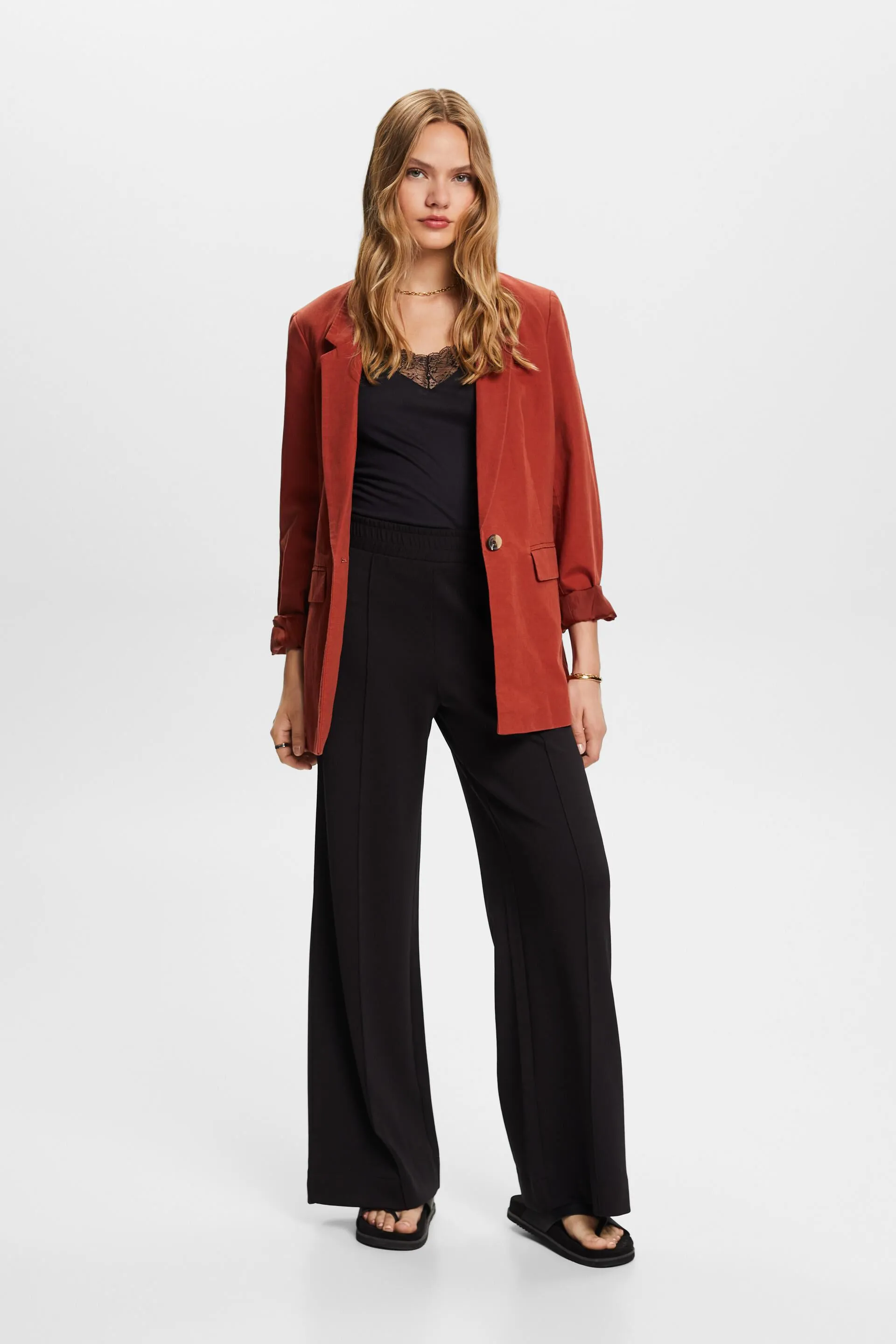 Pantalones de punto con pernera ancha