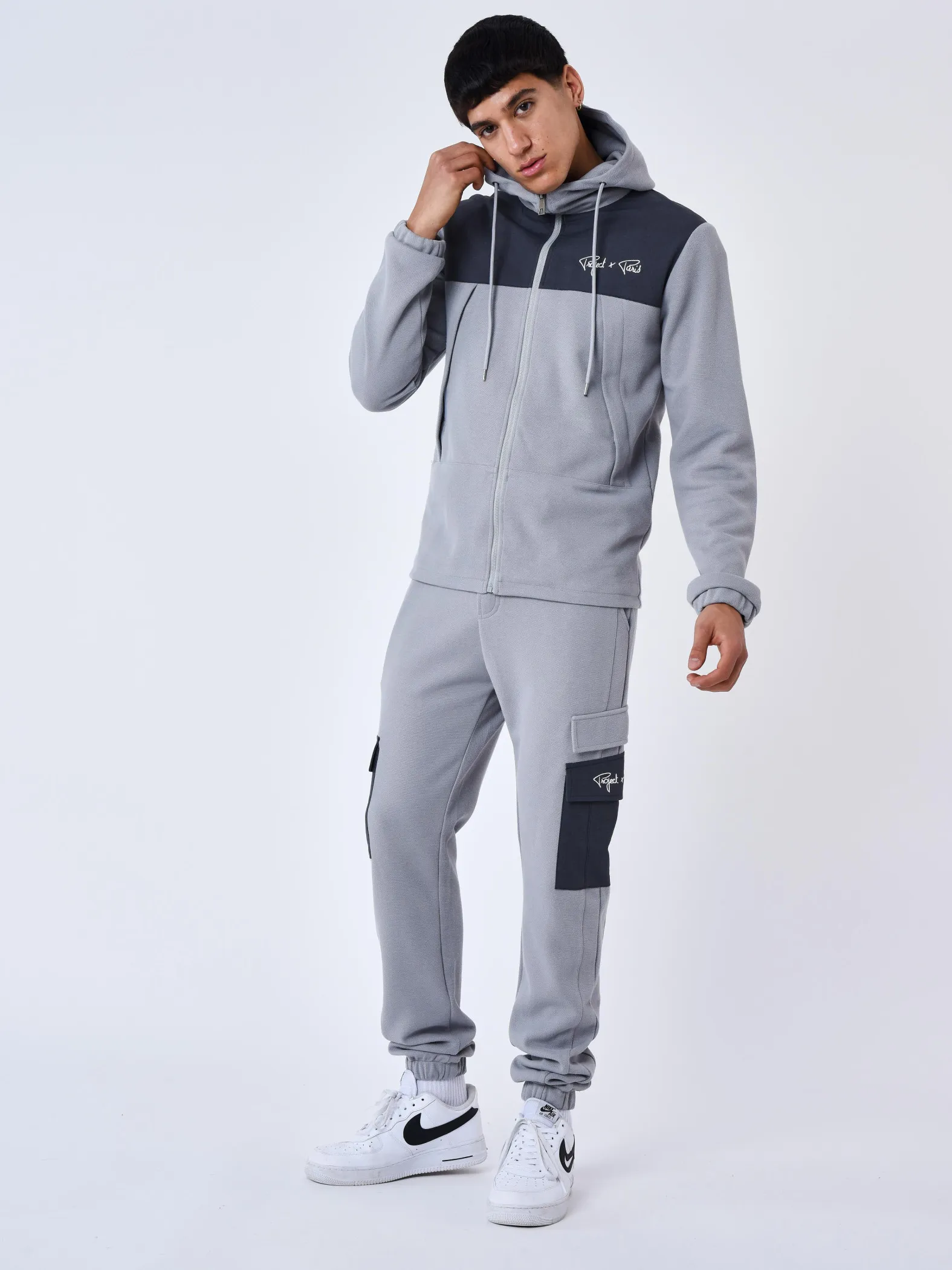 Pantalón de chándal de dos piezas con bolsillos