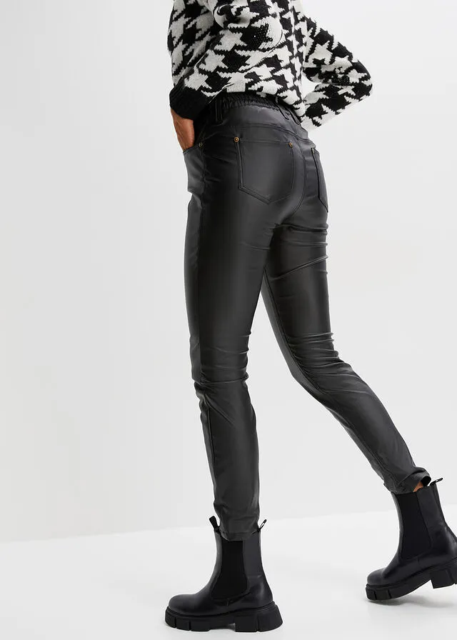 Pantalón elástico con revestimiento, cinturilla cómoda y corte pitillo Negro