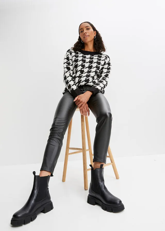 Pantalón elástico con revestimiento, cinturilla cómoda y corte pitillo Negro