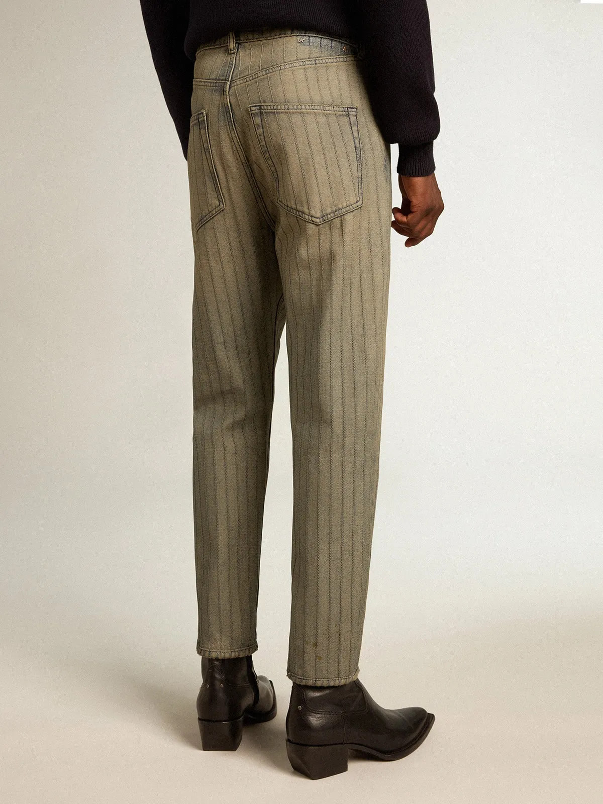Pantalón gris de hombre en denim de rayas