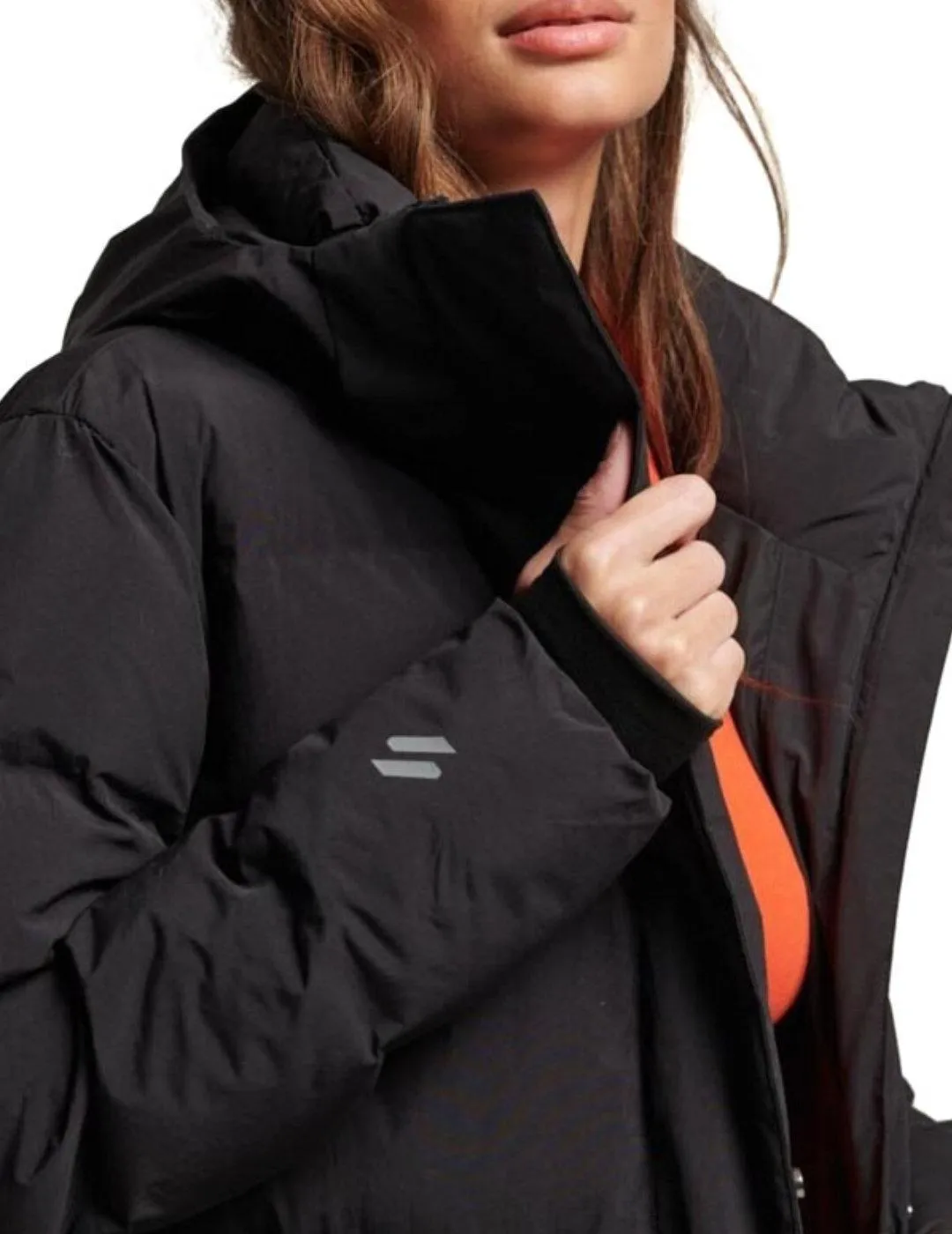 Plumas Superdry Hooded largo negro con capucha para mujer