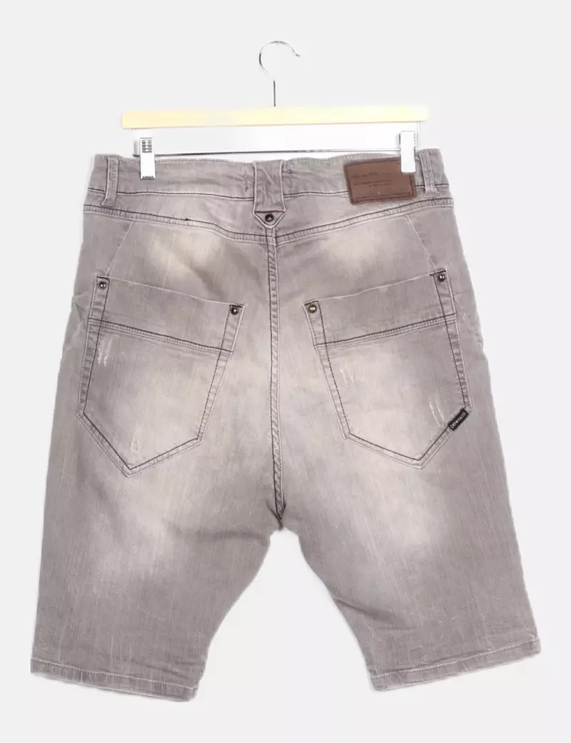 Pull&Bear Vaqueros cortos