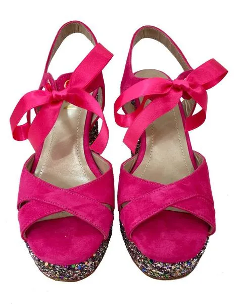 sandalia fucsia con plataforma glitter