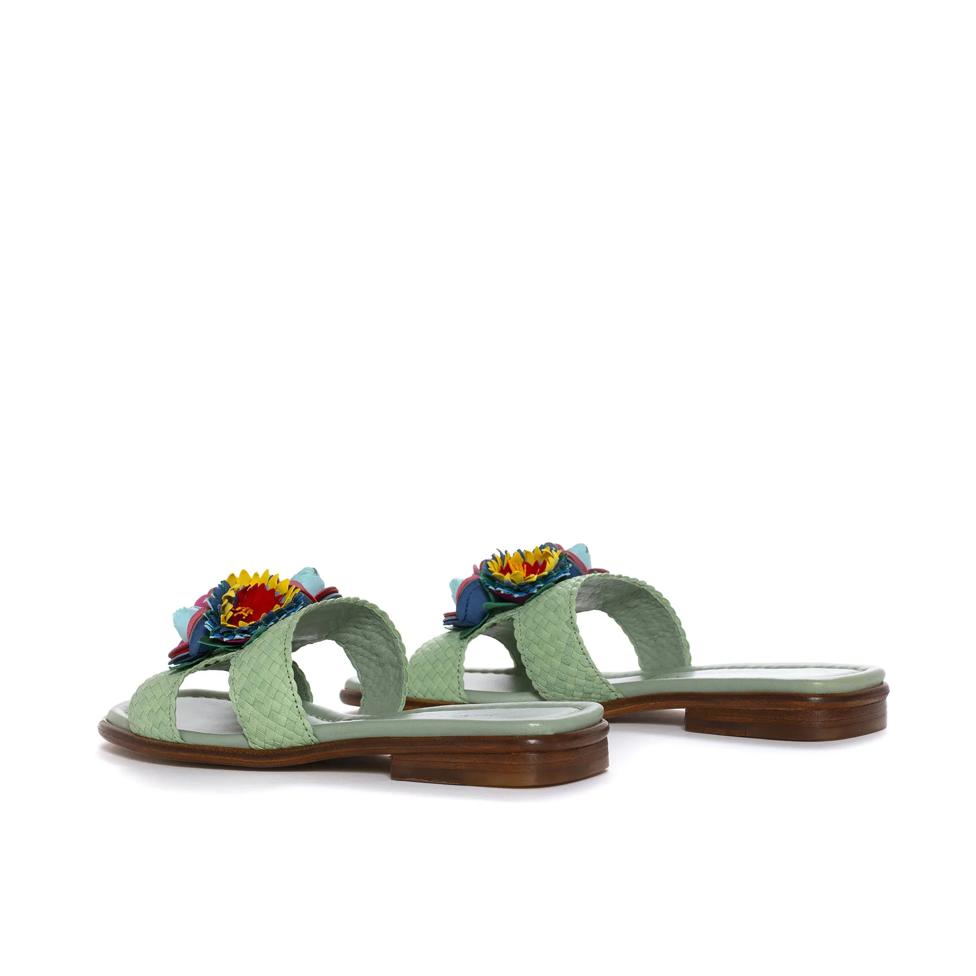 SANDALIA PLANA TINA WET PISTACHO