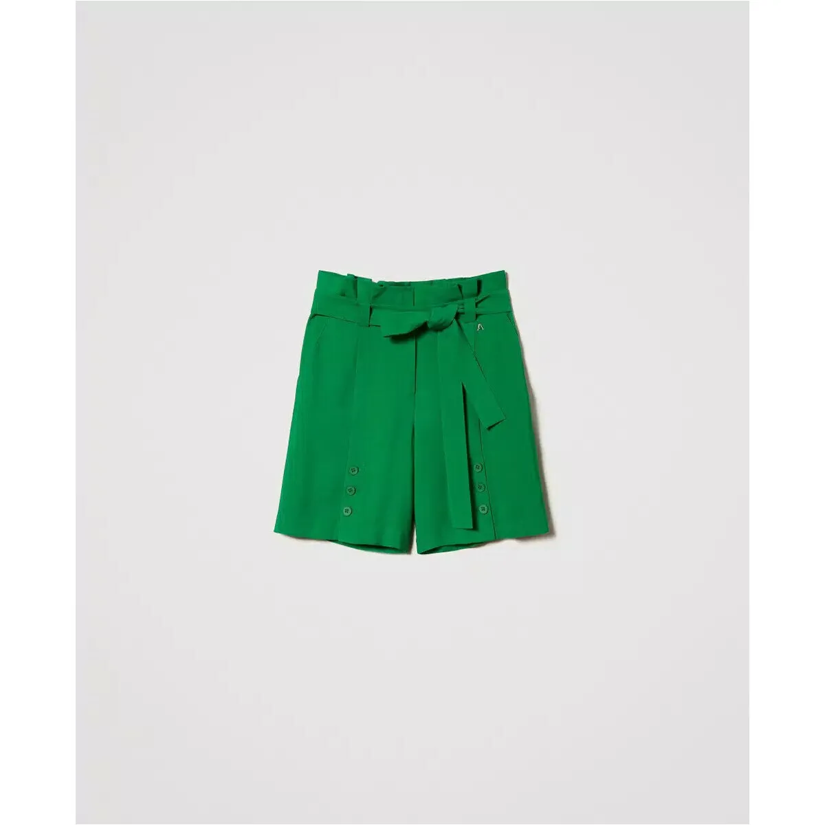 SHORTS A VITA ALTA CON CINTURA Art. 241AT2112