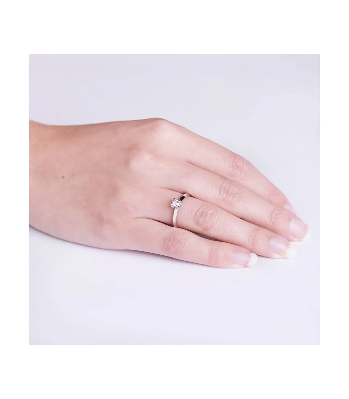 Solitaire Veronessi 0.150 Ct. 18 K
