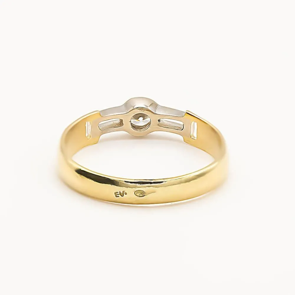 Solitario bicolor de oro de 18k para mujer con circonita de 3,3 mm