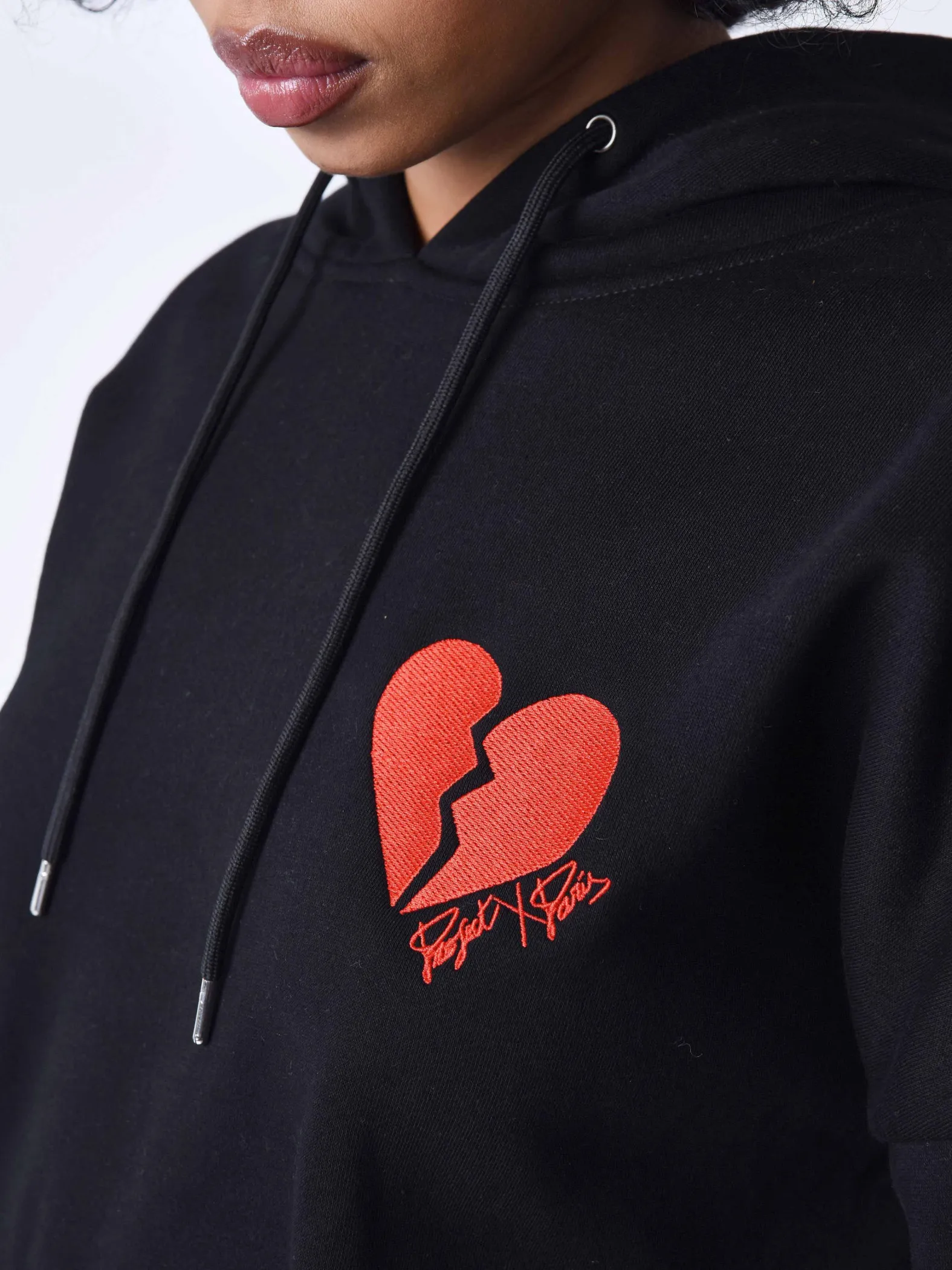 Sudadera con capucha Broken Hearted