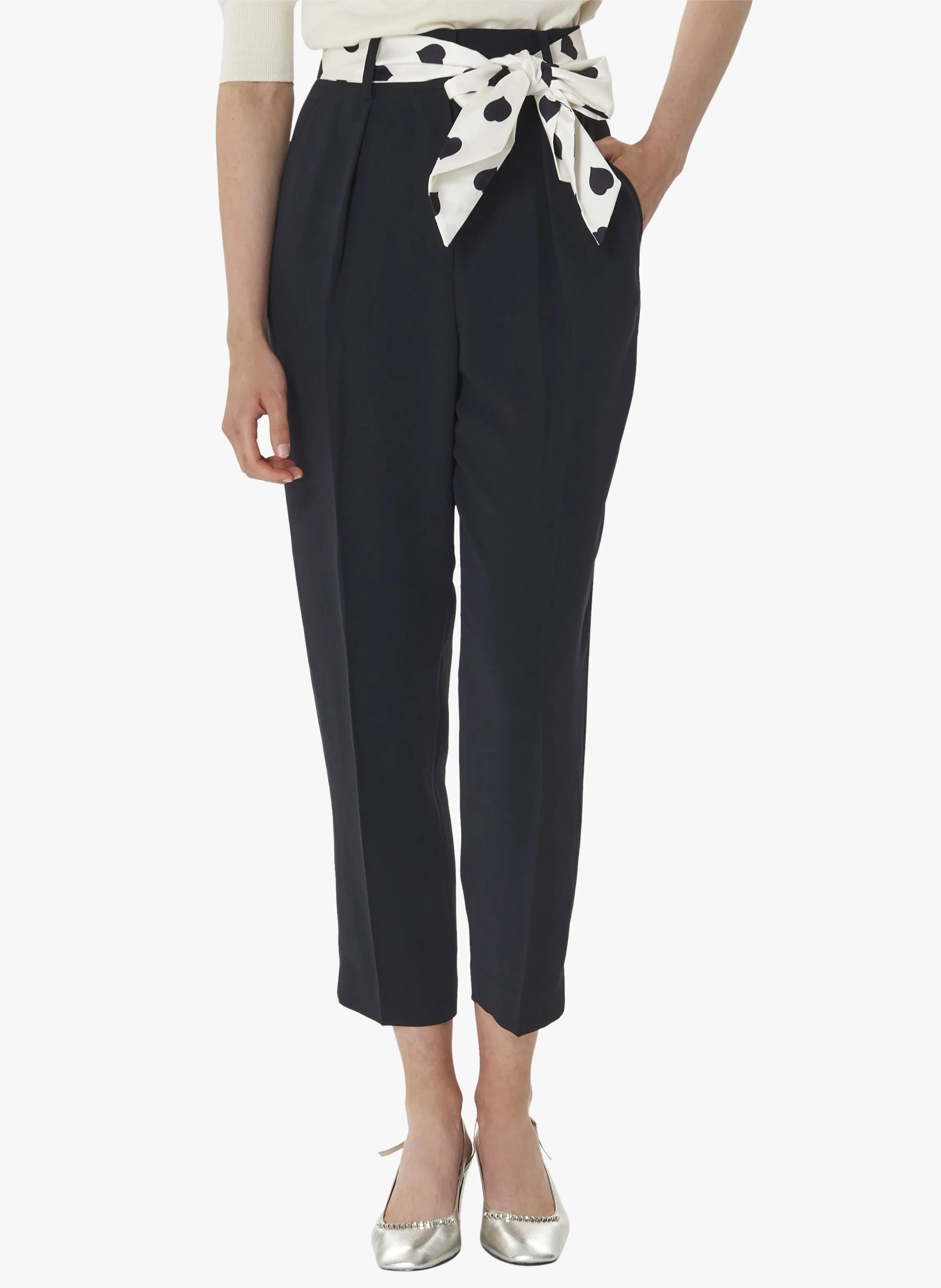 TARA JARMON PAGA  PANTALóN TAPERED DE CREPé EN NEGRO