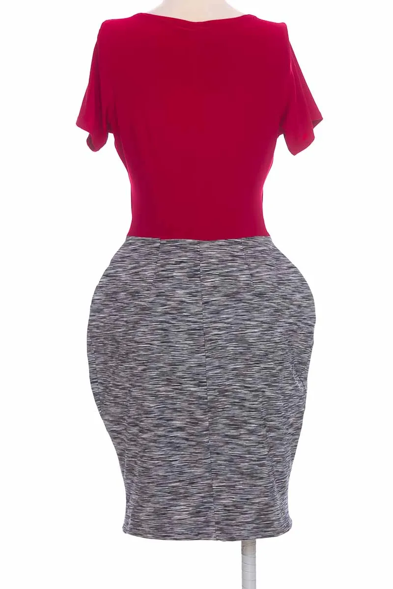 VESTIDO / ENTERIZO COLOR ROJO  CLOSEANDO