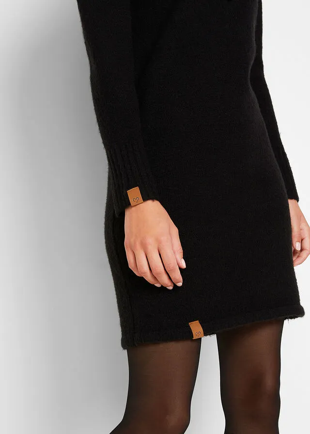 Vestido de punto con capucha Negro