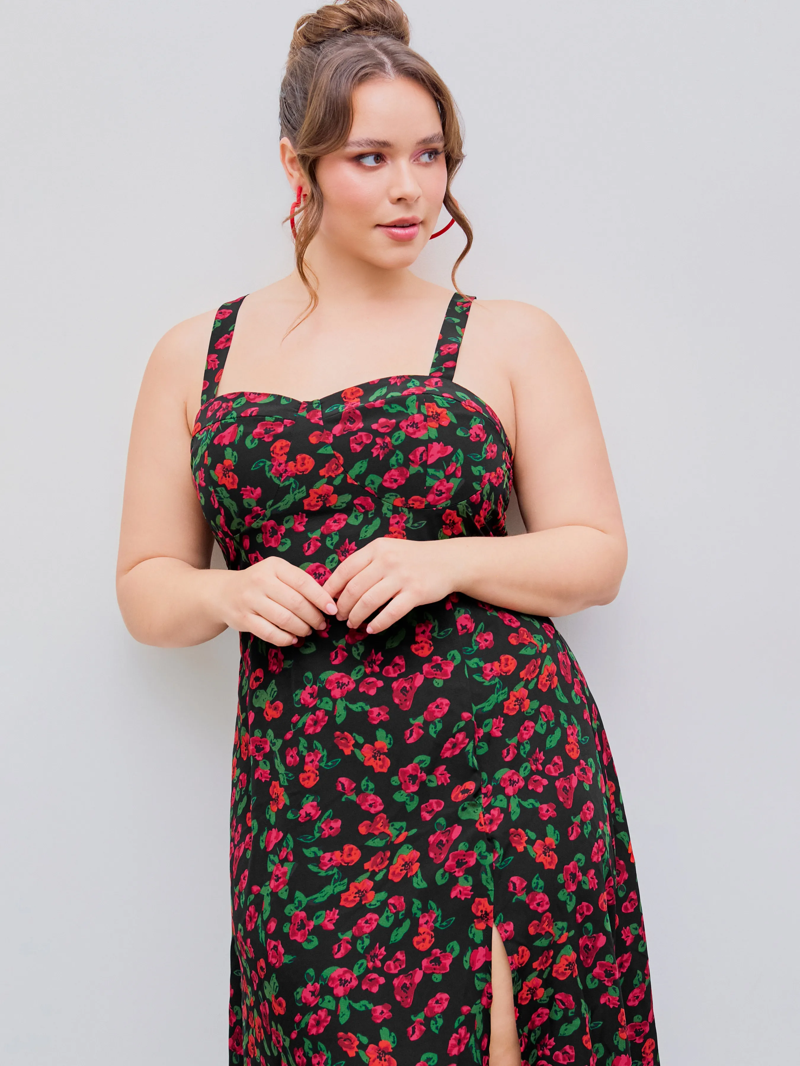  Vestido Midi Floral con Abertura Curvy