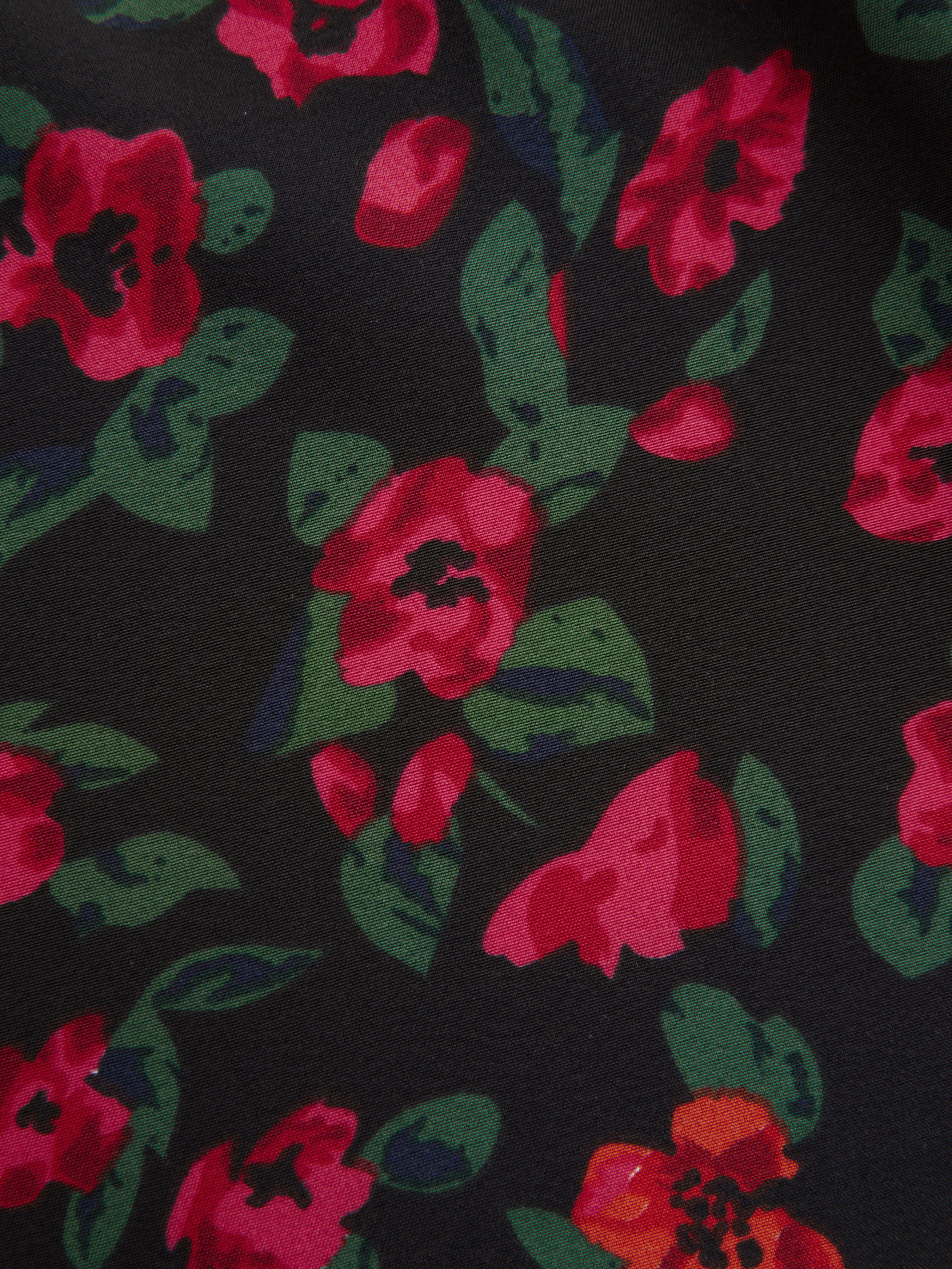  Vestido Midi Floral con Abertura Curvy