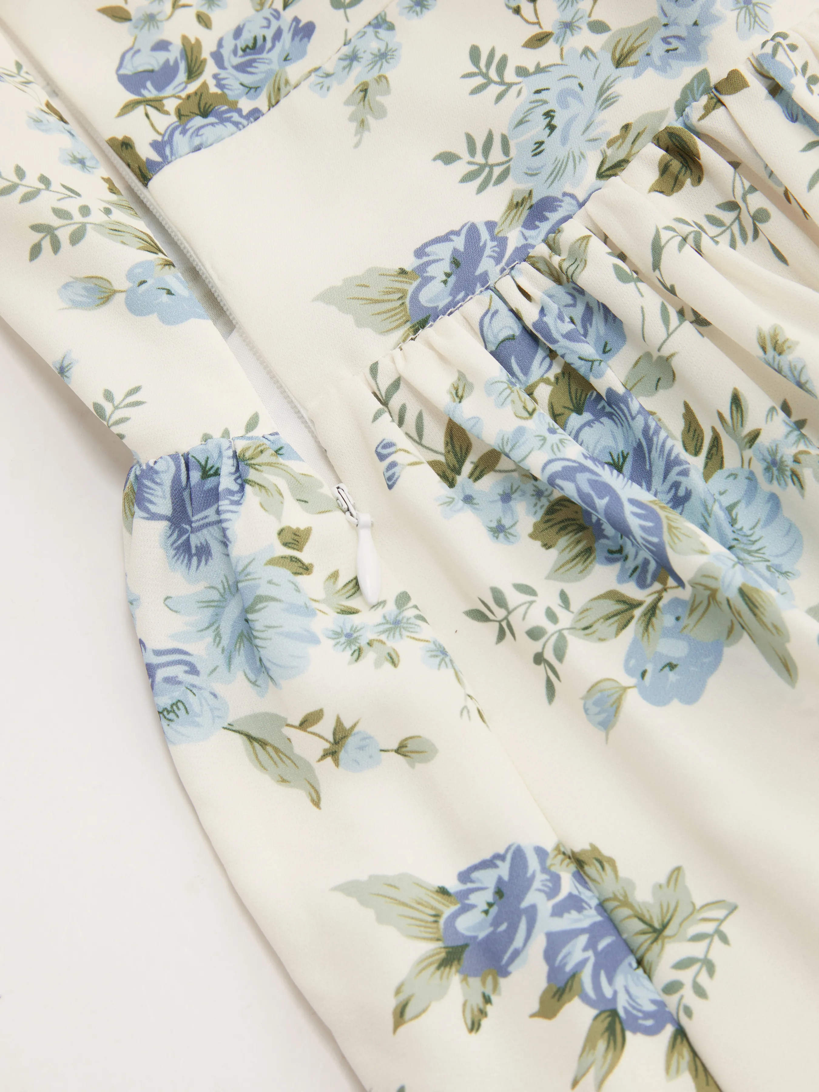 Vestido Midi Tejido con Nudo y Volante en el Dobladillo de Flores para Curvy