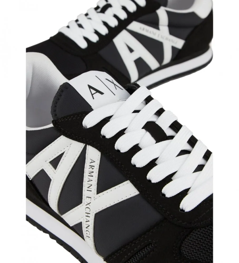 Zapatilla retro running logo negro