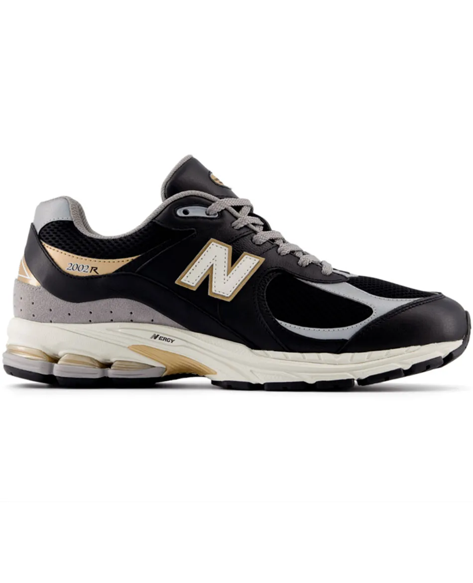 ZAPATILLAS NEW BALANCE 2002R LEATHER