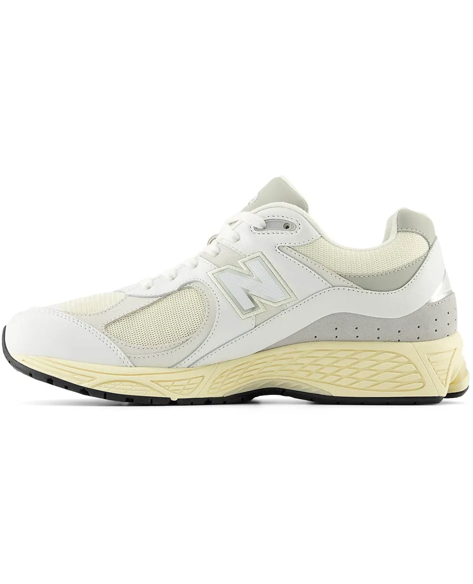 ZAPATILLAS NEW BALANCE 2002R LEATHER